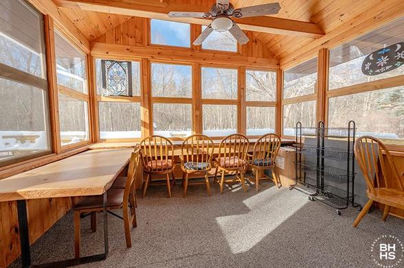 CHARMING CAPE COD IN KEENE VALLEY
Sun Room