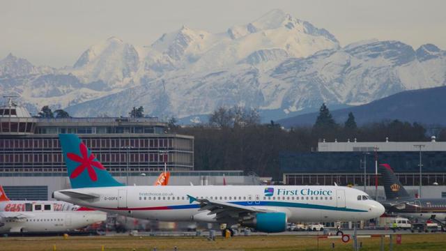 First Choice Airbus A320-214 MSN 2180