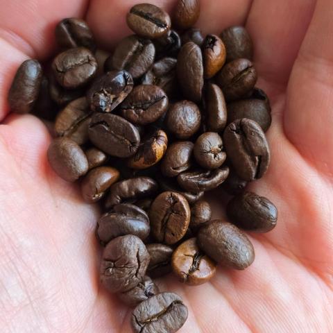 Kavos pupelės iš prekybos centro