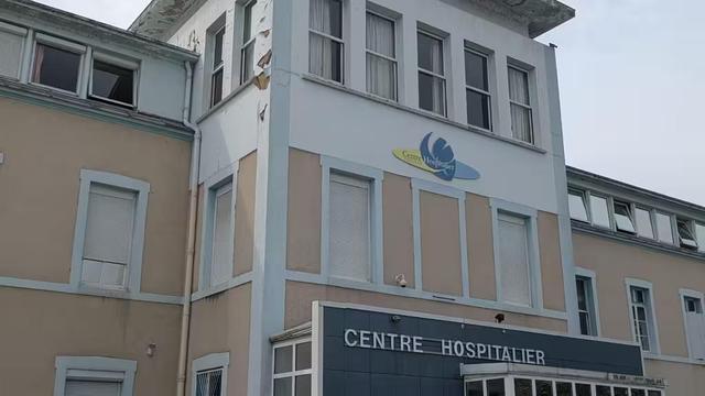 L'hôpital de Vierzon est dans un état très vétuste, une véritable passoire thermique en période de canicule