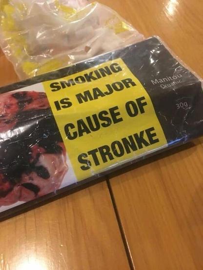 Something that says 'smoking is a major cause of stronke'