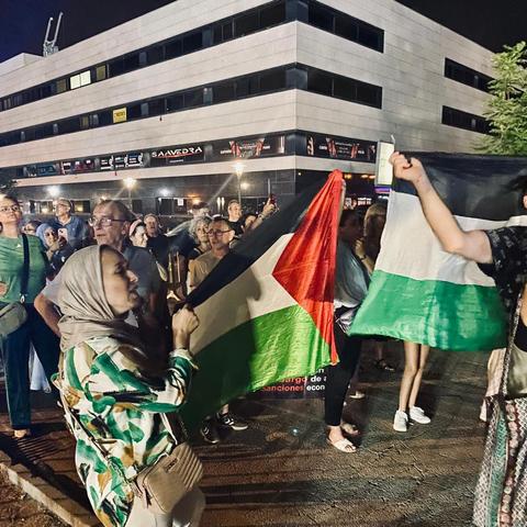 Banderas palestinas recorrieron las calles de Pinto