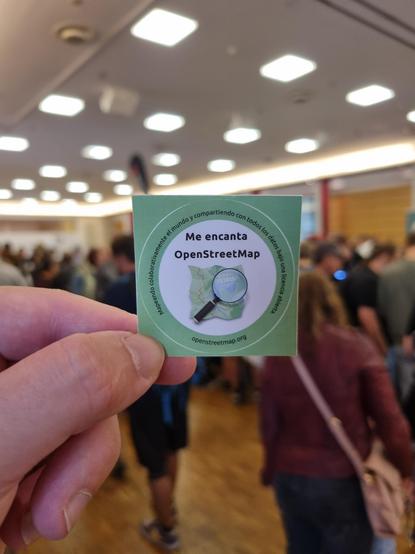 "Me encanta OpenStreetMap" en una pegatina