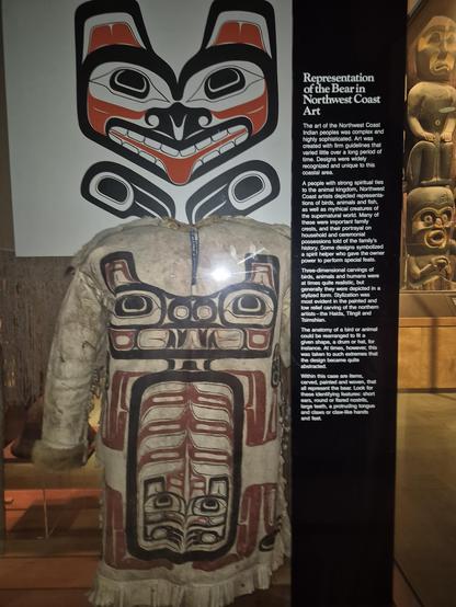 stylized form. Stylization was most evident in the painted and low relief carving of the northam artists-the #Haida, #Tlingit and #Tsimshian

The anatomy of a bird or animal