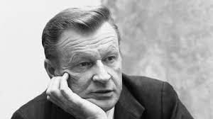 Aparatos de inteligencia y el debilitamiento del globalismo - Juan de Dios Andrade