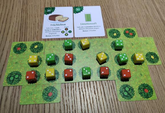 Je zwei Aufgabenkarten definieren den Zielwert, hier 56 Punkte