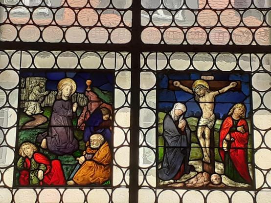 Ev.-Luth. St.Stephanuskirche 
#Lindau #Bodensee #Bayern #Bavaria  #Germany #photo #photography #photos #photographie #FotoVorschlag #photodaily #church #churches #stainglass 