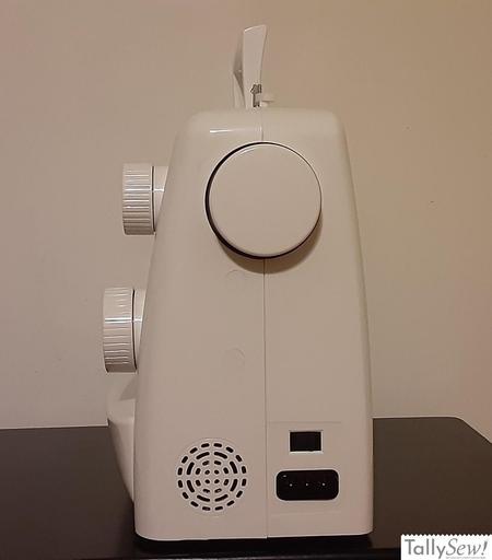 Singer Simple 3232 from the right end