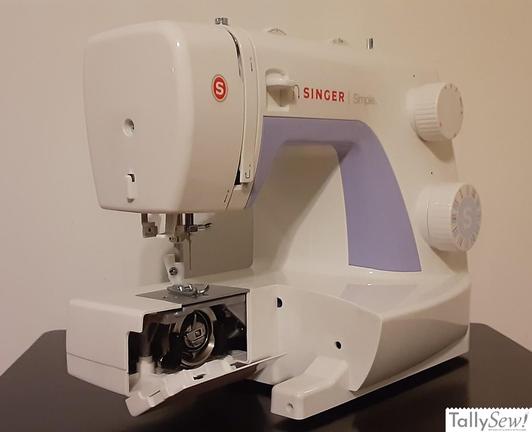 Singer Simple 3232 from the left end