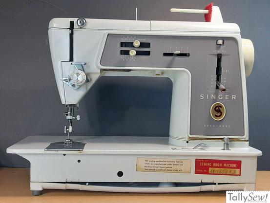 Singer 600 Auto-Reel from the front