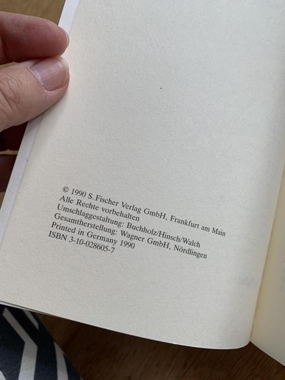 Innenseite, aus der hervorgeht, dass das Buch 1990 erschienen ist.