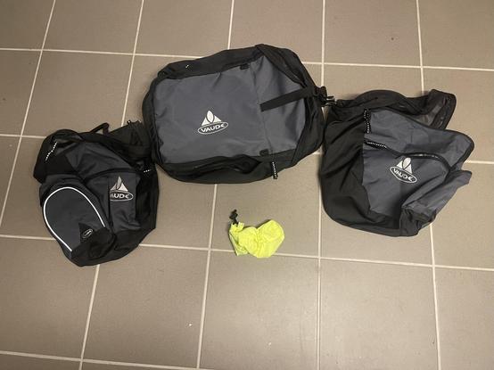 Vaude Fahrradtaschenset in guten Zustand 