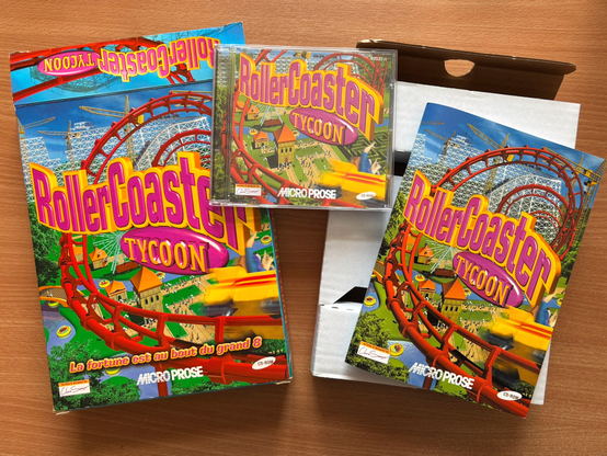 RollerCoaster Tycoon box (1999, Microprose)