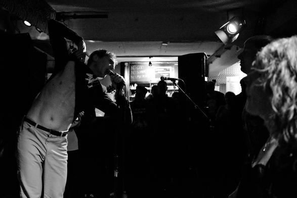 Sex Beat @ Gleis 22, Münster 13.09.2025
https://www.diegoldenehor.de/sex-beat-schnelles-geld/