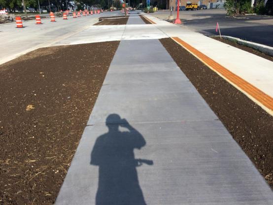 A new bike line that is not totally finished