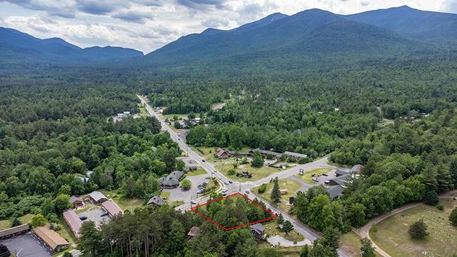 CORNER LOT IN WILMINGTON
Aerial To Whiteface