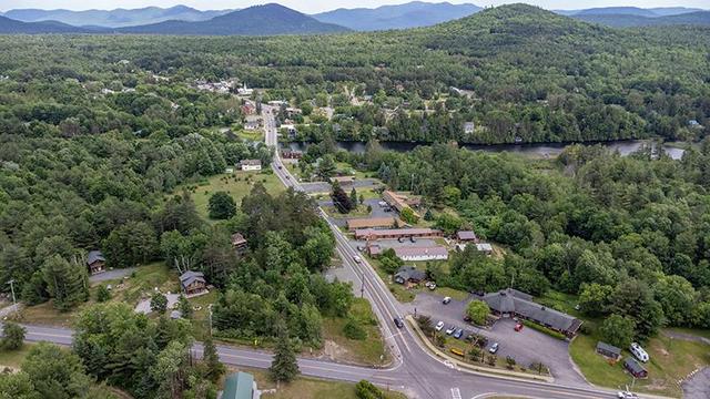 CORNER LOT IN WILMINGTON
Aerial To Town