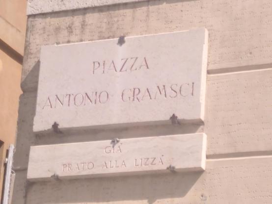 Piazza Antonio Gramsci
