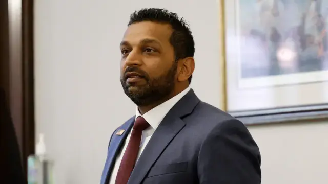 Does it make you feel better to know this dude used to be a podcaster but like not like an actual podcast like a cheap youtube talk show. Or is it better if you know this dude used to be on MTV's The Real World? Like really go back and check out season 3 and prepare to have your mind blown.

Okay like one of these is true and which one would make you feel better. I actually don't care I'm just doing this for engagement also seggs and spicy because the advertisers won't let me say grape words.