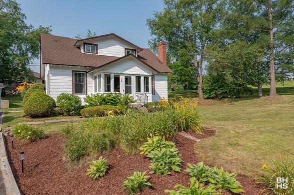 CHARMING HOME IN PIERCEFIELD
Exterior
