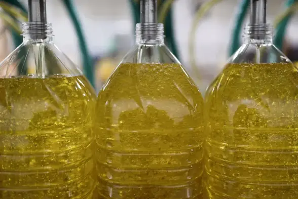 Quel que soit le traitement effectué, des résidus d’hexane demeurent. 