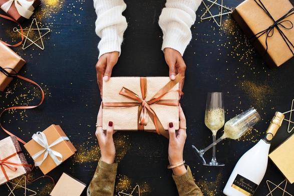 Shopping for the person who has everything? Don't settle for another boring gift. Our guide is packed with unique ideas for every personality, from tech lovers to travel junkies. Find a present that truly surprises them. #GiftGuide #UniqueGifts