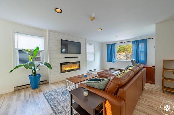 LAKE PLACID HOME ON SCHOOL STREET
Living Room
