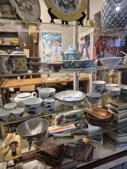 You'll see evidence of #Tahiti's ethnic diversity just by browsing through the kitchenwares on our grocery shelves.You'll see evidence of #Tahiti's ethnic diversity just by browsing through the kitchenwares on our grocery shelves.