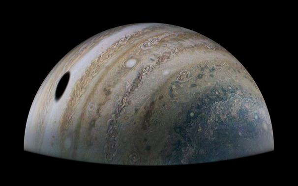 JUPITER | Ganymede's Shadow | PJ40 Jet S5

2022-02-25 02:57 UT | cleaned and enhanced

PRODUCT ID : JNCE_2022056_40C00040_V01
source: https://www.missionjuno.swri.edu/junocam/processing?id=17820

Credit : NASA / SwRI / MSSS / Jackie Branc © cc by