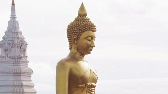Golden Buddha statue.