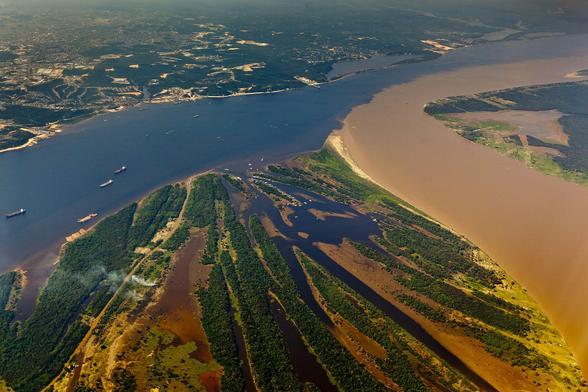 Blue & brown tributaries meet at Manaus.
