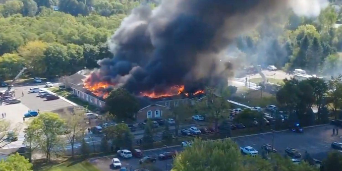 Mormon church burning in Grand Blanc, Michigan after many people been shot to death at the church, the shooter has been reported as killed.

(Image: Julie J, @Malkowski6April)