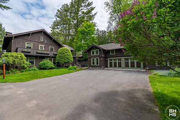 ADIRONDACK HOME ON LAKE PLACID
Exterior
