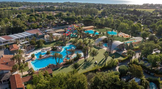 More water park at Camping La Sirène, France
Re-investment and renewal of the experience of its loyal public, with the expansion of its water park by 4,600 m2.