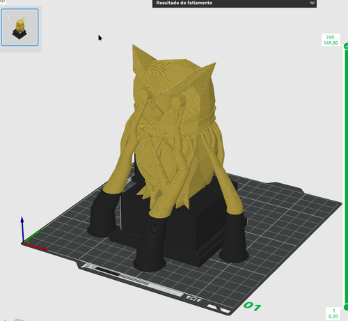 A imagem mostra uma coruja 3D, de troféu, já fatiada para a impressão 3D em duas cores, base em preto e coruja em dourado.