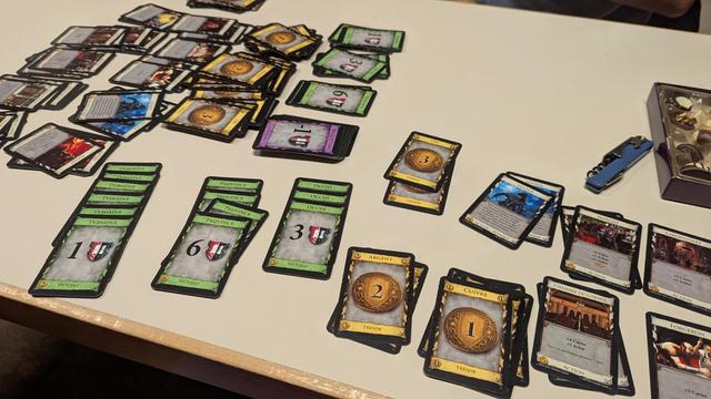 Dominion deckbuilding: ?, ?, forgeron, voleur, espion, ?, laboratoire, marché, bureaucrate, chambre du conseil