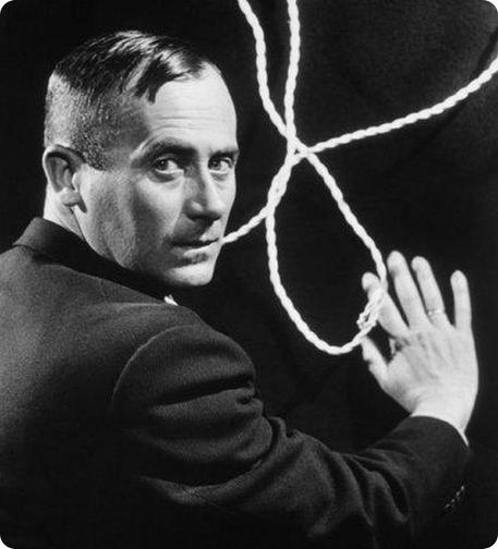 Завоювати свободу — означає ...
Жоан Міро

Conquistar la libertad es ...
Joan Miró
https://buymeacoffee.com/valdeloir/silawihiwu

#свобода #простота #мистецтво #лінія #колір
#freedom #simplicity #art #line #color