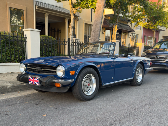 Triumph TR6 convertible 