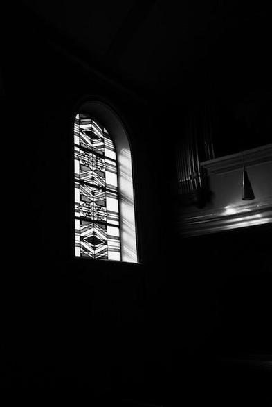 Fenster in der Kirche St. Peter, Saarbrücken-Ensheim
