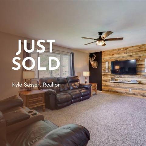 Another happy homeowner! 🔑 354 Harpwood Drive, Franklin, OH is officially SOLD! 🎉