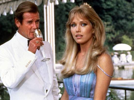 Hace 70 años del nacimiento de Tanya Roberts. Fue el 15 de octubre de 1955. Interpreto el papel de Stacey Sutton en "Panorama para matar". #EfemeridesBond #jamesbond #tanyaroberts 
