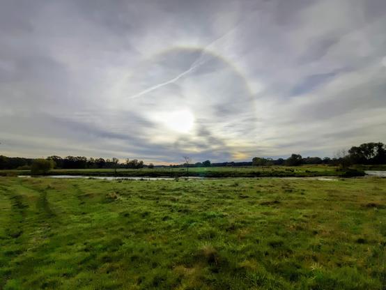 A 22° halo around the sun