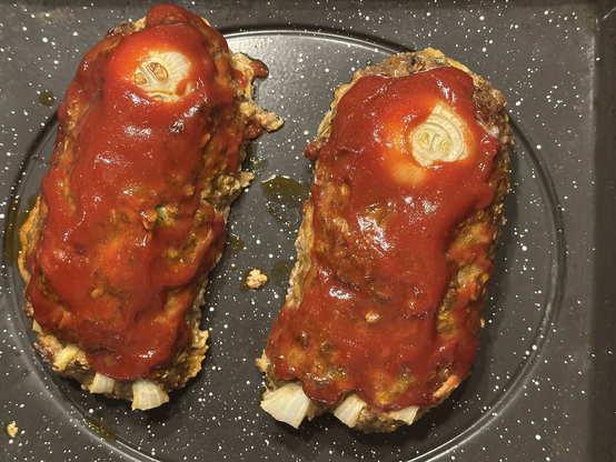 Cooked glazed Feetloaf 