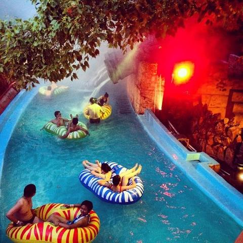 Dino Beach Water Park, Shanghai, China
There are very few records of this Chinese water park, which we expanded in 2011 with attractions and extensive theming. Enjoy the memories!