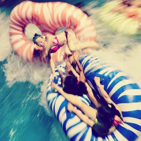 Dino Beach Water Park, Shanghai, China
There are very few records of this Chinese water park, which we expanded in 2011 with attractions and extensive theming. Enjoy the memories!