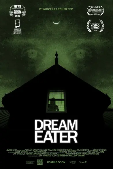 #JayDrakulic #MalloryDrumm #AlexLeeWilliams #24octobre2025 #Canada #2025 #octobre2025 #horreur #TheHorrorSection #parasomnie #foundfootage #cabine #cauchemar #montagne #documentaire #couple #maisonisolée #malédiction #créature #sommeil #terreur #relations #huisclos #mystère #peur #découverte #nuit #surnaturel #intensité