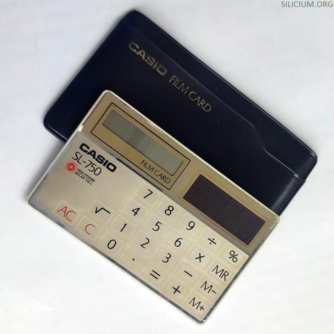 Casio SL-750 “Film Card” : boot = 0 ms, latence = 0, crash = jamais. 
CPU → arithmétique BCD, énergie → photons