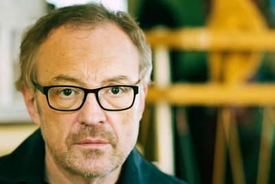 Josef Hader erhält Bairische Sprachwurzel
Der österreichische Kabarettist wird für seinen bewussten Dialektgebrauch und die Aufwertung des Dialekts ausgezeichnet. - Demnächst bekommt er den Erst-Lubitsch-Filmpreis und sein letzter Film wurde für den Österreichischen Filmpreis "Romy" nominiert.
Fotograf www.lukasbeck.com