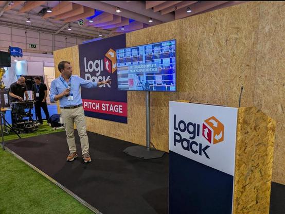 Apresentação XLOG na Logipack.