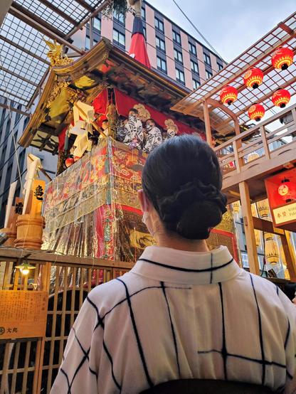Nao-san at the Naginata-boko during the Gion Matsuri.